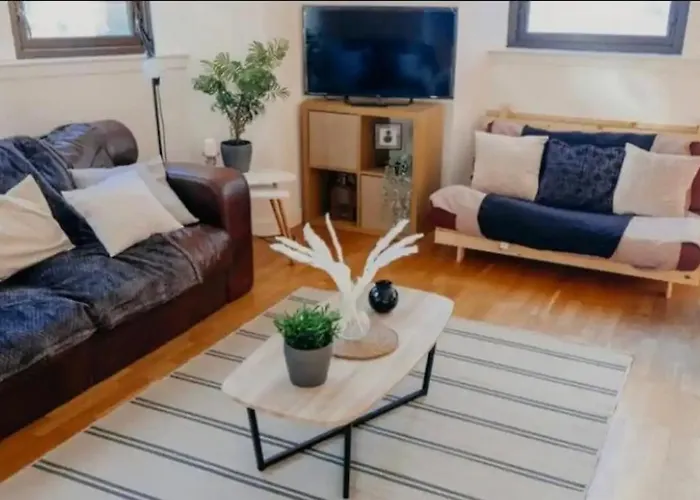 Glasgow City Centre Apartment